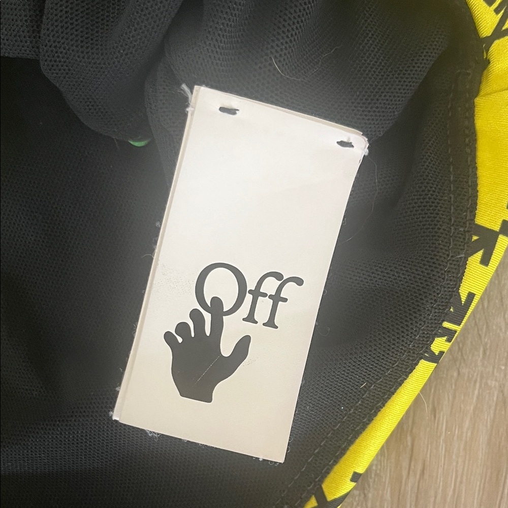 Off-White Multicolor Gradient Crop Top - image 3